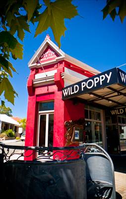 Hampton Buildings on the corner of Wray St and South St, Fremantle. Now the Wild Poppy Cafe.