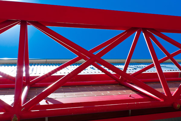 Gantry over the entrance to the Primaries building