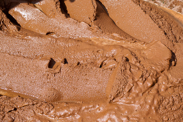 Mortar for laying bricks (aka-Gobbo)