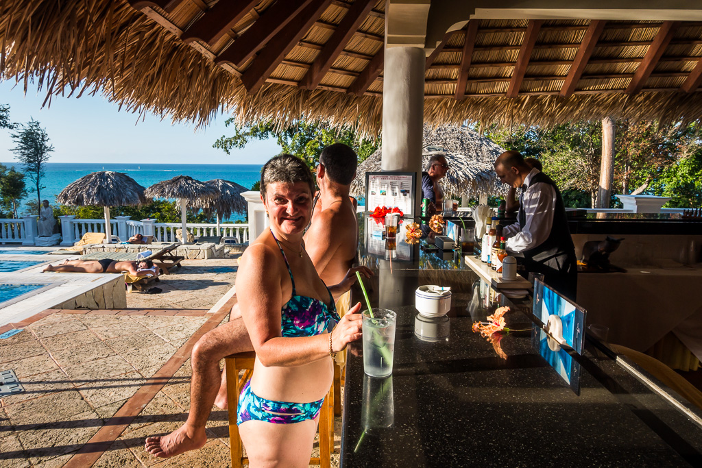 Afternoon cockatails at the pool bar